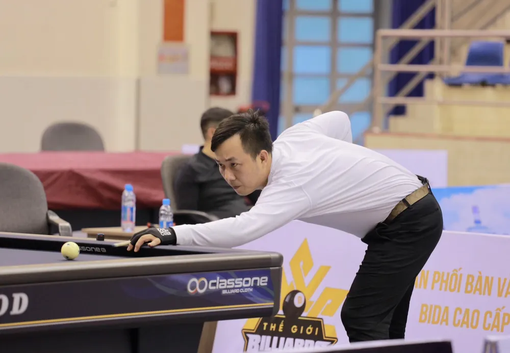 Đào Văn Ly chơi không thành công trong lần đầu tiên đến với Hà Lan