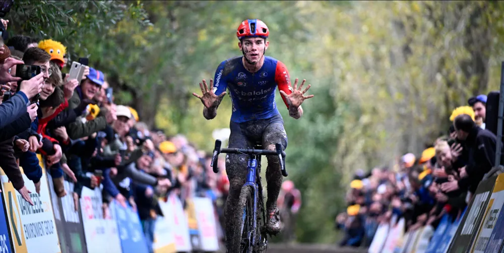 Thibau Nys sẽ trở lại với UCI World Cup xe đạp việt dã