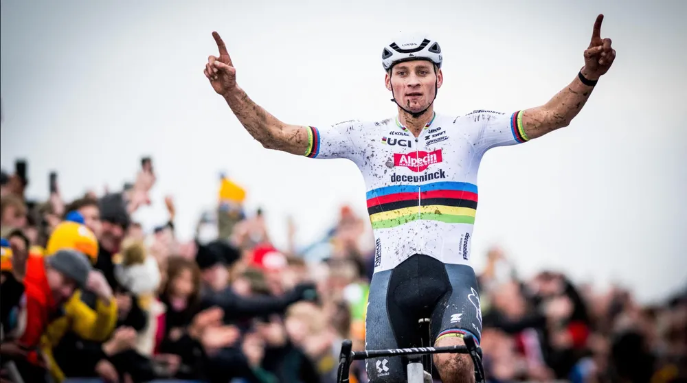 Mathieu van der Poel chiến thắng chặng thứ 3 liên tiếp tại X²O Badkamers Trofee