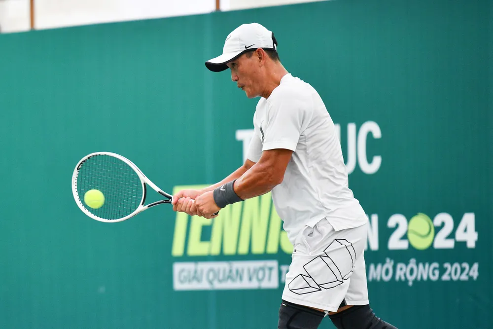 VĐV tham gia tranh tài.jpg