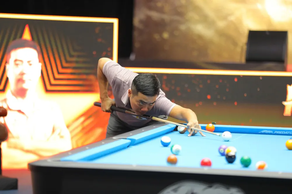 Đỗ Hoàng Quân giành vé vào bán kết