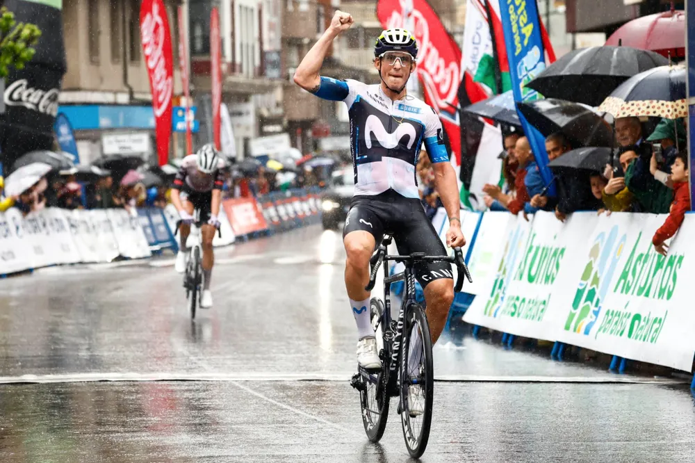 Iván García chiến thắng trong mưa tại quê nhà