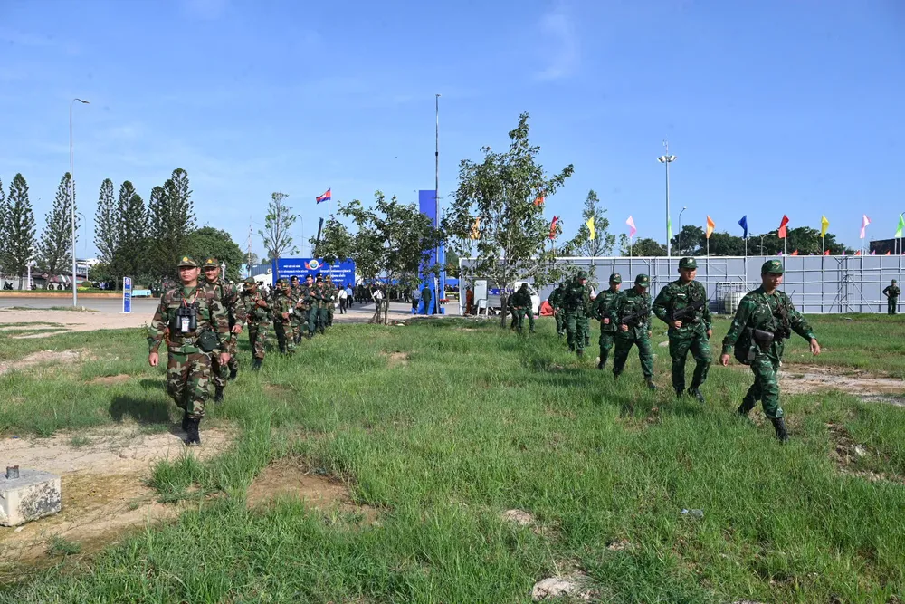 tuan tra chung 2.jpg