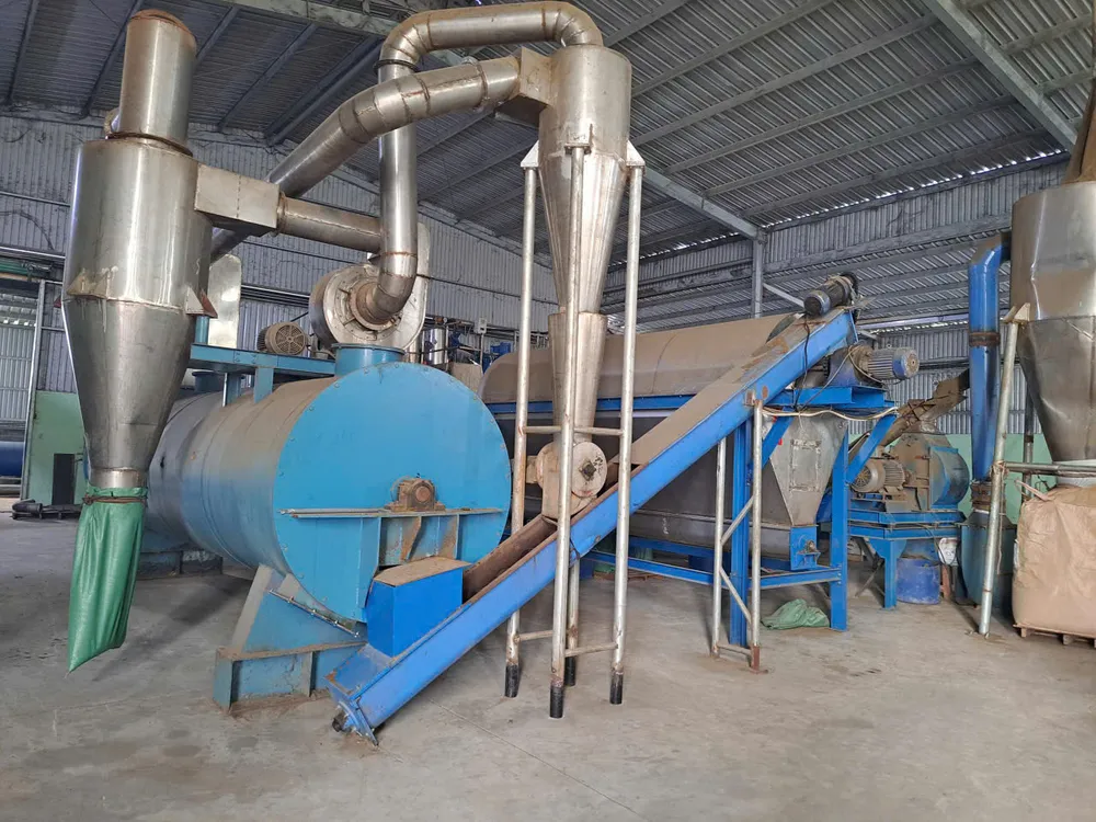 Cơ quan chức năng phát hiện công ty T.Đ vẫn đang sản xuất dù đang trong thời gian bị đình chỉ