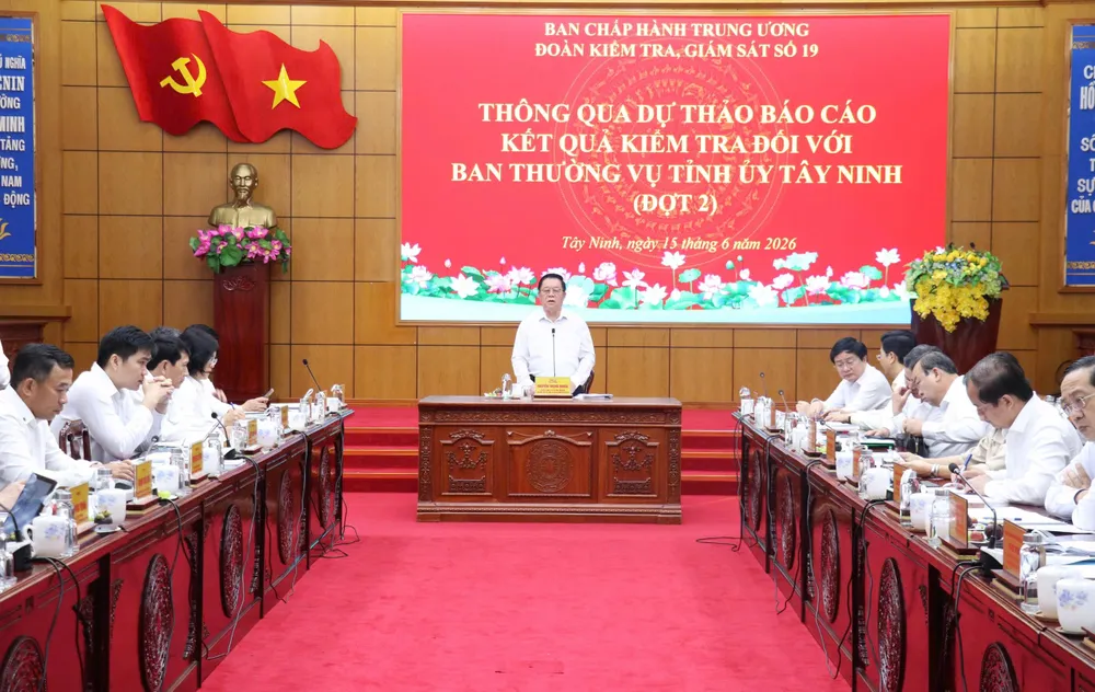 lam vien.jpg