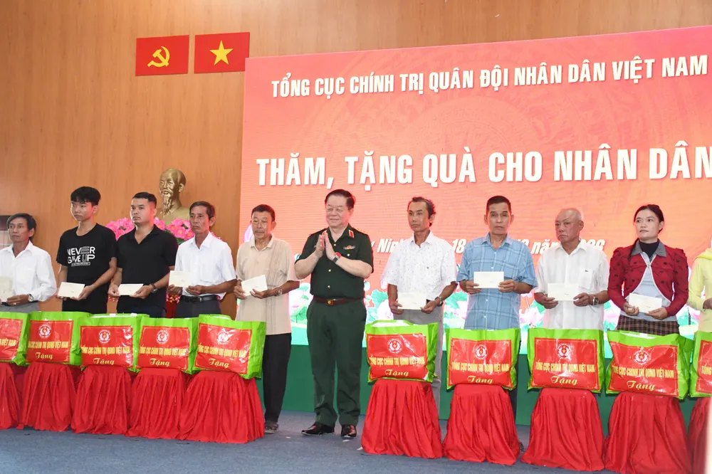 tang qua 1.jpg