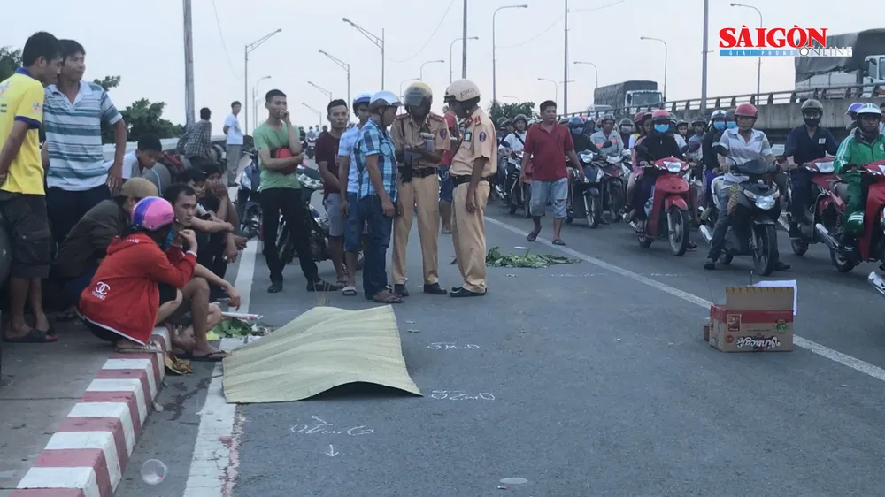 Tai nạn trên cầu Bình Phước 1: 1 người tử vong, 2 người bị thương 