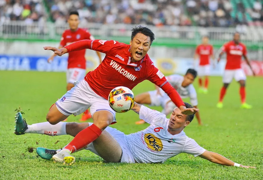 Lịch thi đấu V-League 2017 sẽ điều chỉnh ở các vòng 18, 19 và 20. (Ảnh: ANH TIẾN)