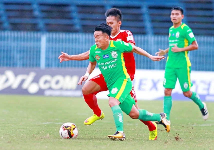 Vòng 18 Toyota V-League 2017: Các đội chủ nhà toàn thắng ảnh 2