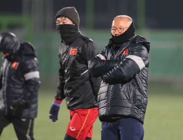 Côn Sơn chào đón U23 Việt Nam bằng cái lạnh 0 độ ảnh 4