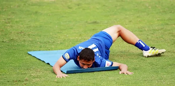 Đội tuyển Việt Nam lên đường sang Jordan ảnh 1