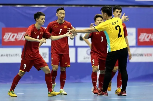 CFA 2018: Đội tuyển Việt Nam giành ngôi Á quân bằng đội hình hai ảnh 2