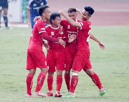 Viettel củng cố ngôi đầu tại vòng 12 giải hạng nhất Quốc gia - An Cường 2018 ảnh 1