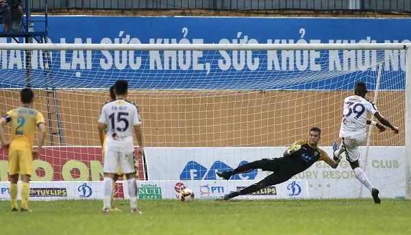 Hà Nội ngược dòng thành công trên sân Thanh Hóa ảnh 1