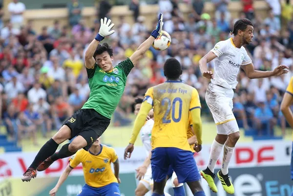 Bán kết lượt đi Cúp Quốc gia 2018: Những “cơn mưa bàn thắng” ảnh 1