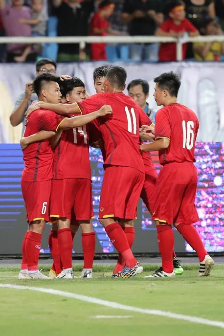 Điểm 10 cho Công Phượng ảnh 2