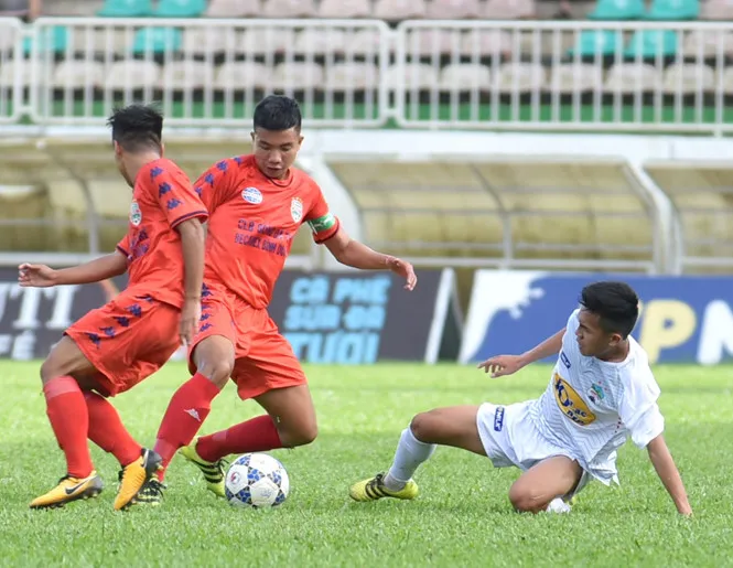 HA.GL bất ngờ để thua Becamex Bình Dương. Ảnh: ĐOÀN NHẬT