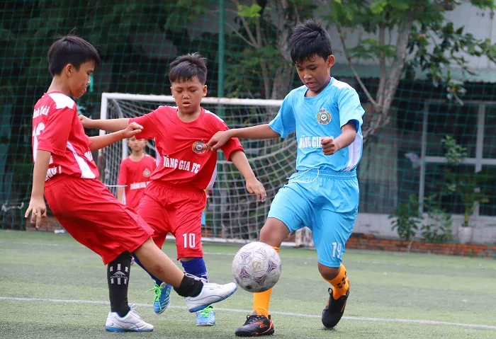 Các trận đấu tại giải diễn ra rất hấp dẫn và quyết liệt. Ảnh: ANH TRẦN