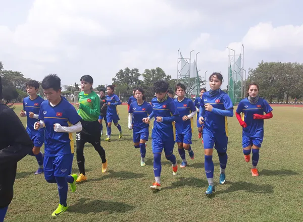 Bóng đá nữ nhập cuộc: Nhật Bản thắng Thái Lan 2-0 ảnh 1