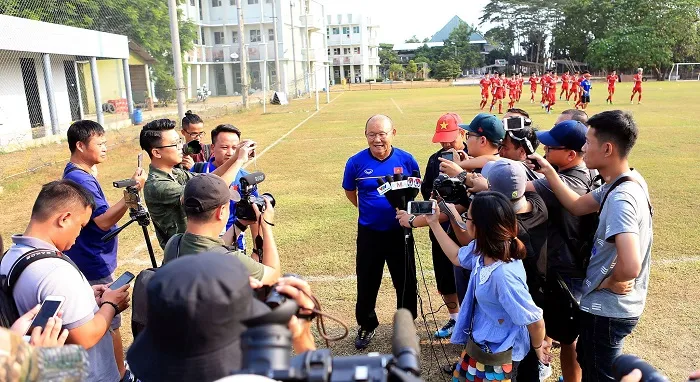 Olympic Việt Nam thoải mái chờ Nhật Bản ảnh 1