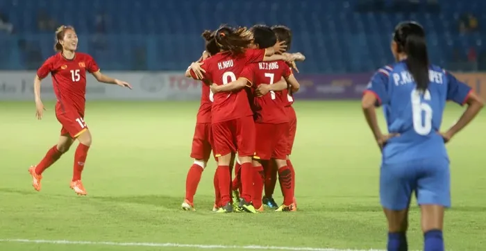 Đánh bại Thái Lan 3-2, tuyển nữ Việt Nam vào tứ kết ASIAD 2018 ảnh 1