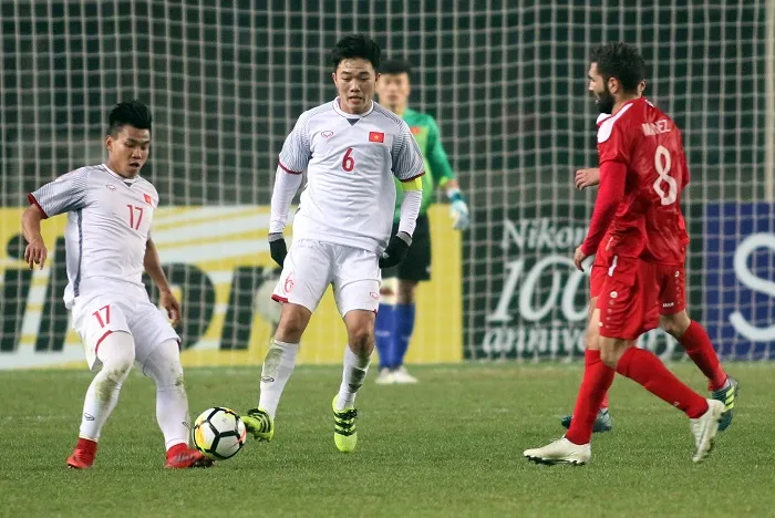 Thoát khỏi ao làng ảnh 2