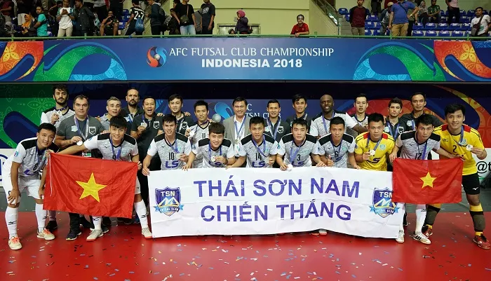 Đội Thái Sơn Nam với ngôi Á quân châu Á 2018. Ảnh: ANH TRẦN