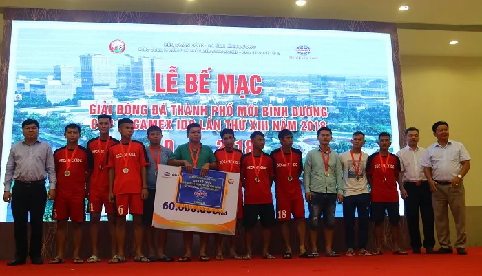 Bình Hòa-TPK lần thứ 3 liên tiếp vô địch giải bóng đá Thành phố mới Bình Dương ảnh 4
