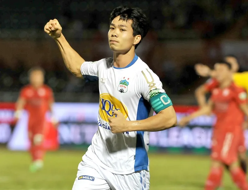 Vua phá lưới nội gọi tên Tiến Linh hay Công Phượng? ảnh 1