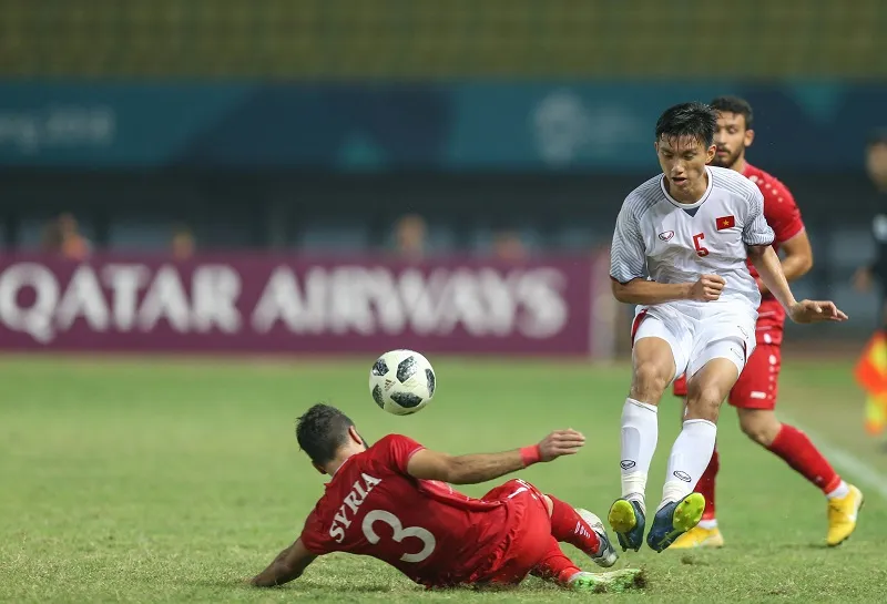 Báo Nhật đánh giá cao 3 tài năng trẻ của bóng đá Việt Nam ảnh 1