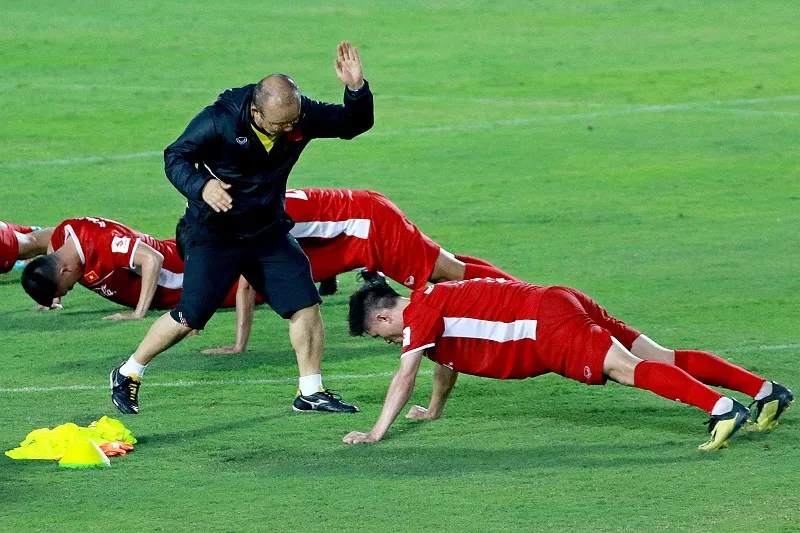 Tuyển thủ Việt Nam gặp khó với sơ đồ của HLV Park Hang-seo ảnh 2