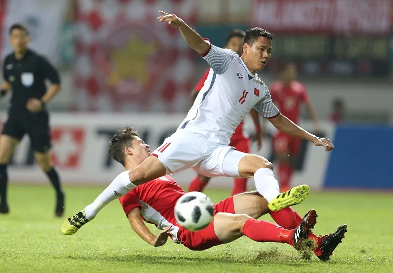 Anh Đức được xem là ứng viên cạnh tranh danh hiệu Chiếc giày vàng tại AFF Cup 2018. Ảnh: DŨNG PHƯƠNG