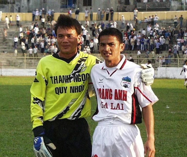 Những hàng công xuất sắc nhất trong lịch sử AFF Cup - Vắng Việt Nam ảnh 1