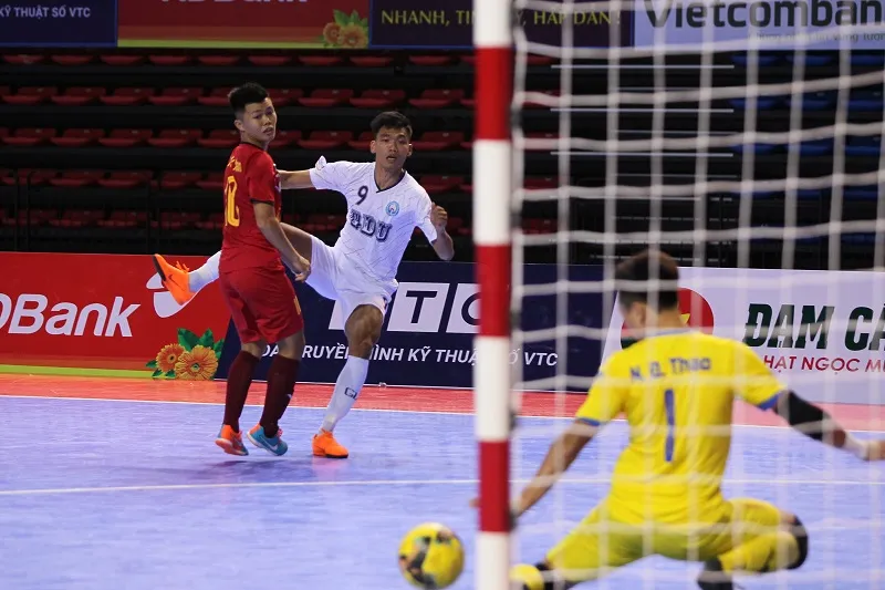 Giải futsal Cúp Quốc gia 2018 - Các đội mạnh đều giành chiến thắng ảnh 4