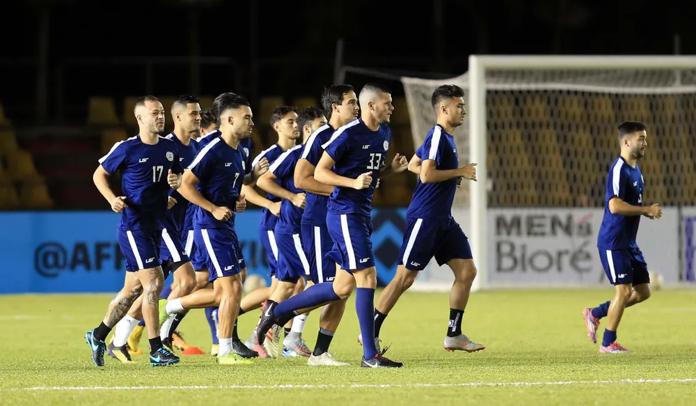Philippines - Việt Nam: Ông Park đụng... Phù thủy ảnh 1