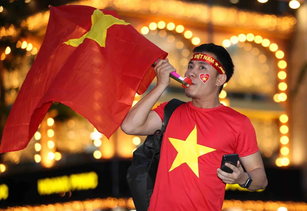 Malaysia - Việt Nam 2-2: Hai tiền vệ trung tâm lập công ảnh 7