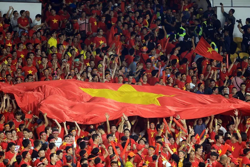 Tuyệt vời “Cầu thủ thứ 12“ ảnh 1