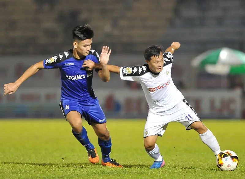 Hồ Tấn Tài (B.BD) được thầy Park trao cơ hội ở đội tuyển. Ảnh: NGUYỄN NHÂN