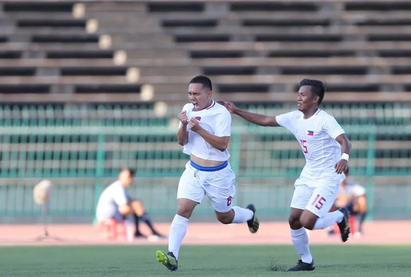 U22 Việt Nam - U22 Philippines 2-1: Hai cầu thủ vào sân từ ghế dự bị đều lập công ảnh 6