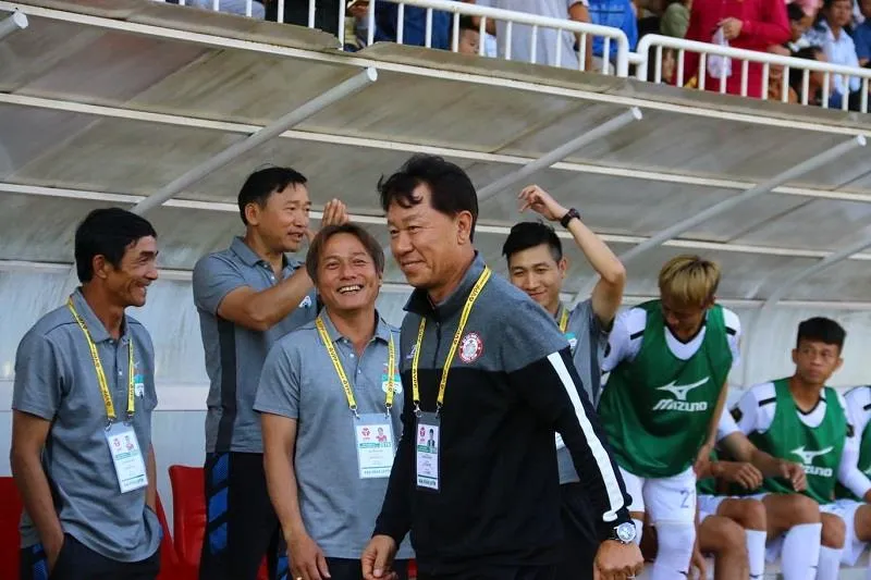 HA.GL -CLB TPHCM 1-2: Đội bóng phố Núi trắng tay trên sân nhà ảnh 2