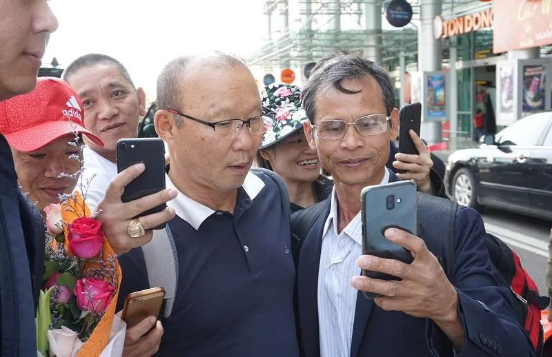 HA.GL -CLB TPHCM 1-2: Đội bóng phố Núi trắng tay trên sân nhà ảnh 1