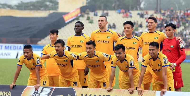 SLNA ghi tên vào tốp 3 sau trận thắng trước Bình Dương. Ảnh: MINH HOÀNG