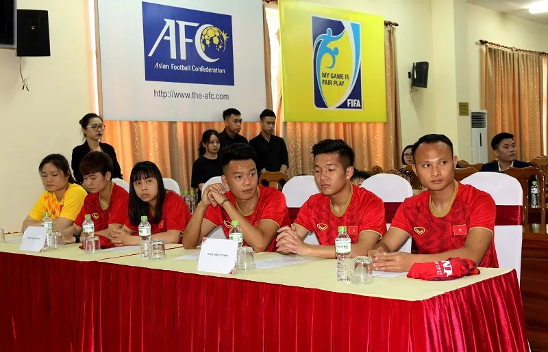 Honda Việt Nam đồng hành cùng các đội tuyển bóng đá Việt Nam ảnh 1