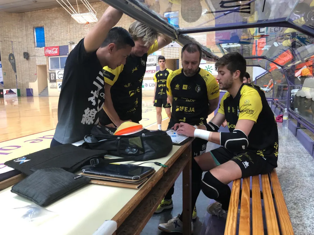 HLV Nguyễn Bảo Quân và những ngày du học tại Tây Ban Nha ảnh 2