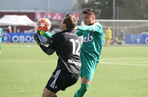 HLV Park Hang-seo đã sang Na Uy gặp Alexander Đặng (áo xanh)