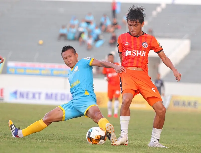 Khánh Hòa lún sâu ở cuối bảng sau vòng 9. Ảnh: VIẾT ĐỊNH