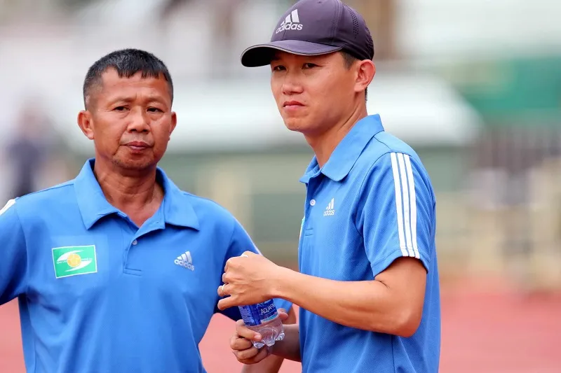 Như Thuật và Văn Quyến khởi nghiệp cầm sa bàn bằng chiến thắng trước Thanh Hóa ảnh 1