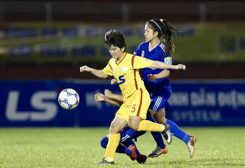 Đội nữ TPHCM I hướng đến ngôi vô địch lượt đi ảnh 1