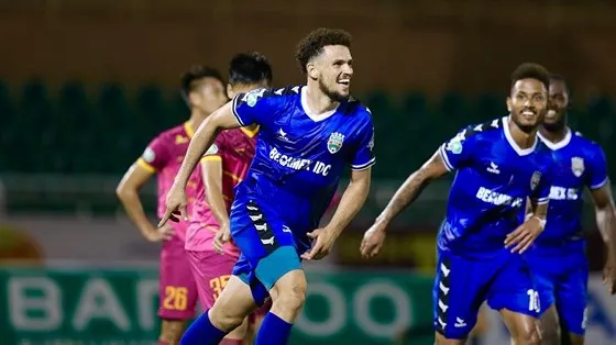 Sau cơn mưa, trời lại sáng trên đất Thủ ảnh 1