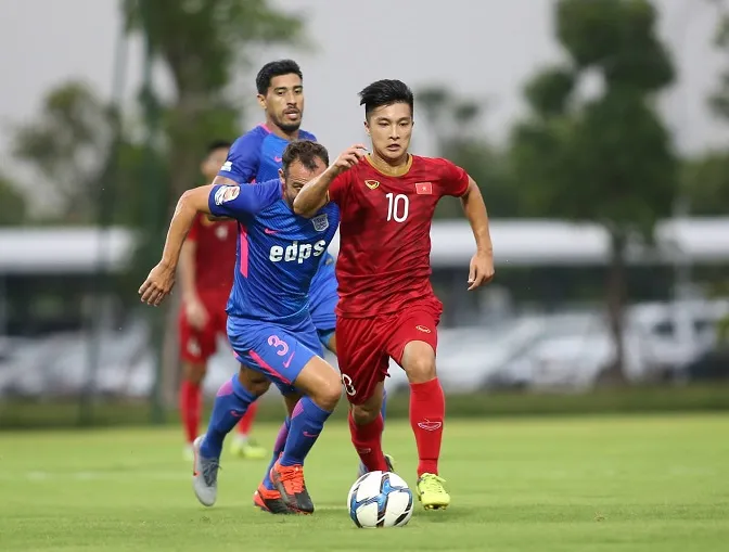 Martin Lò lập công trong chiến thắng của U22 Việt Nam trước Kitchee ảnh 4